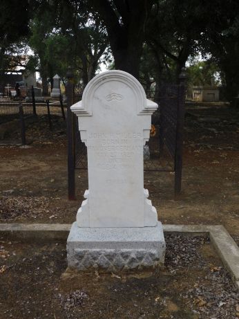 [Picture of John Miller grave]